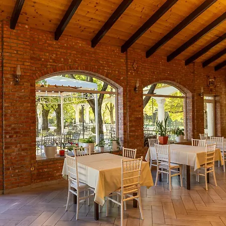 Paradise Apartment