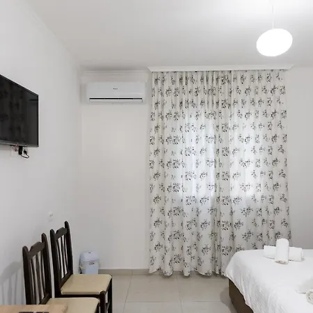 Paradise Apartment